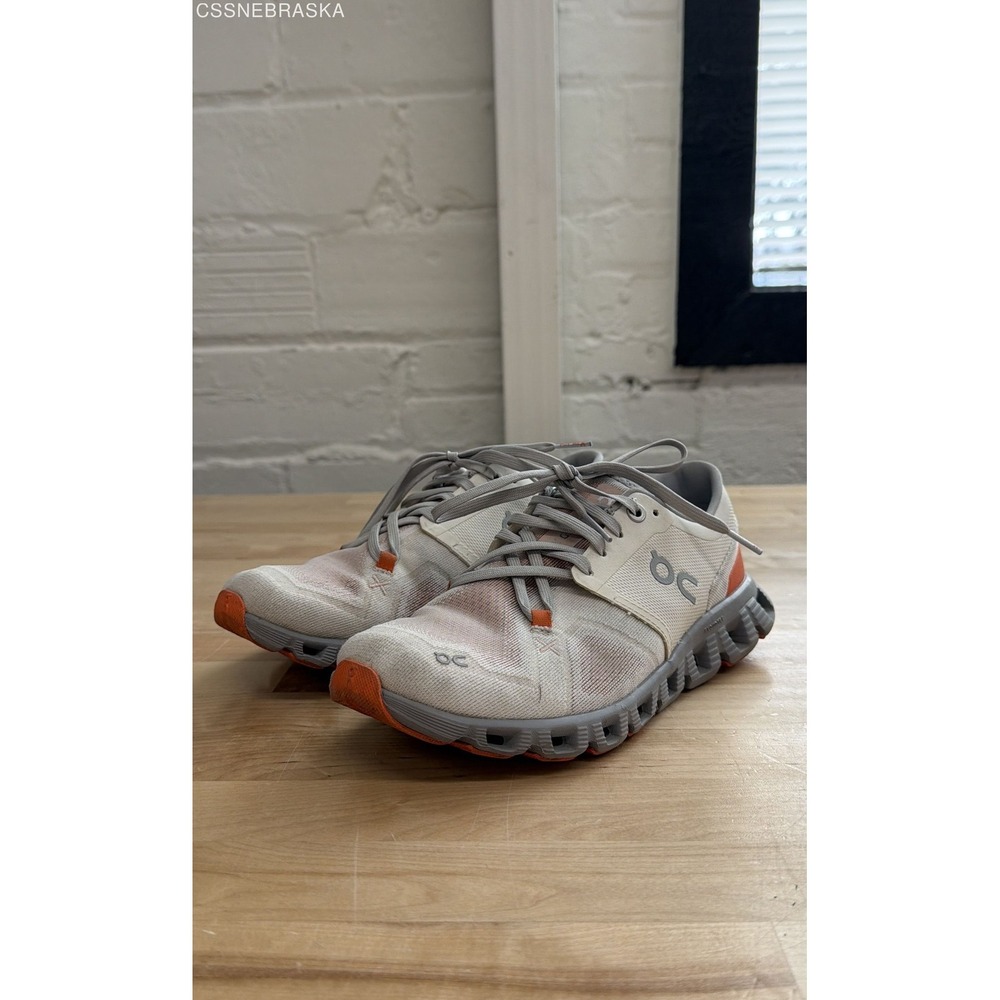 On Cloudswift White Orange‎ Women's Running Shoes Size 6.5